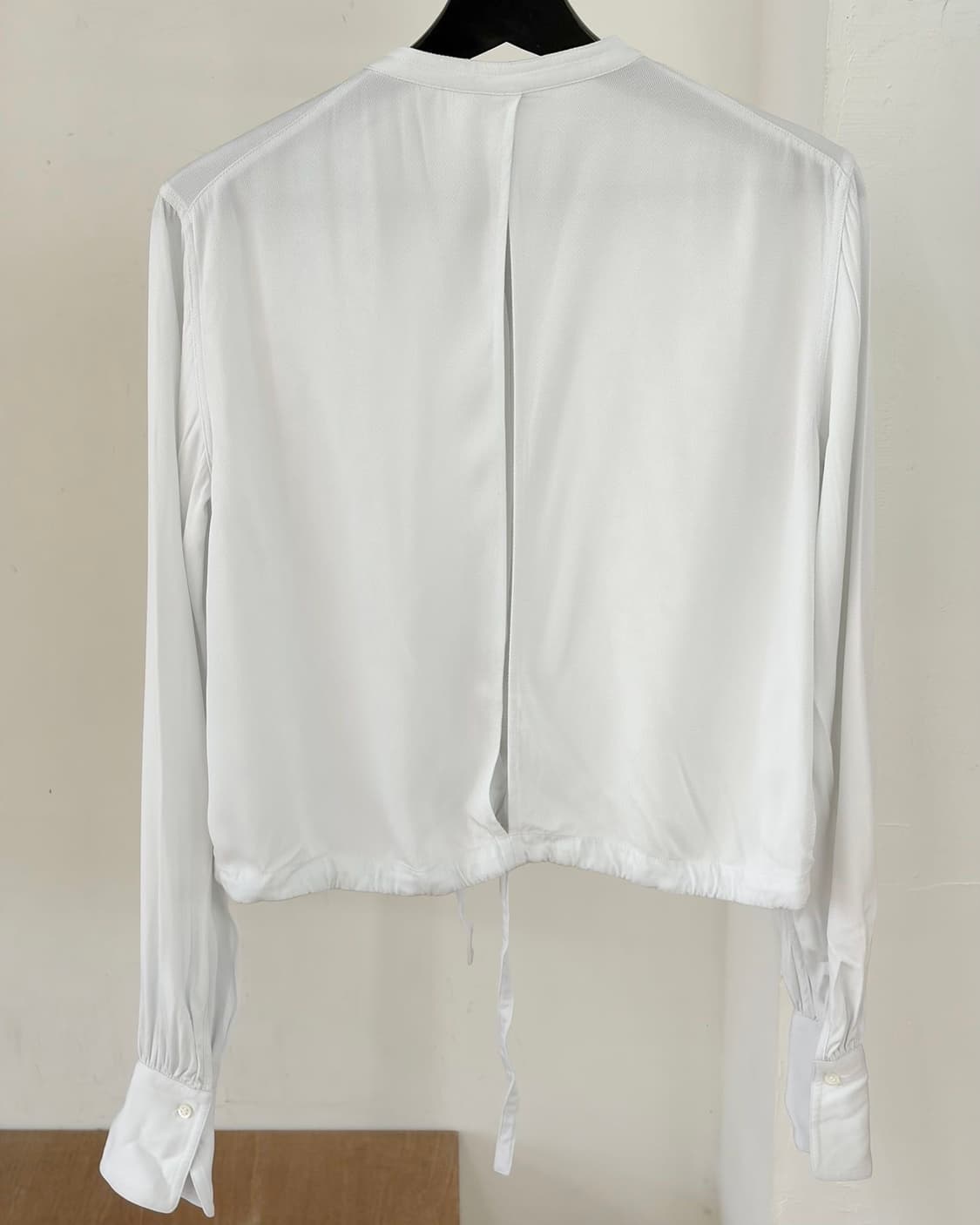 헬무트랭 화이트 레이온 드로스트링 셔츠  상품이미지6