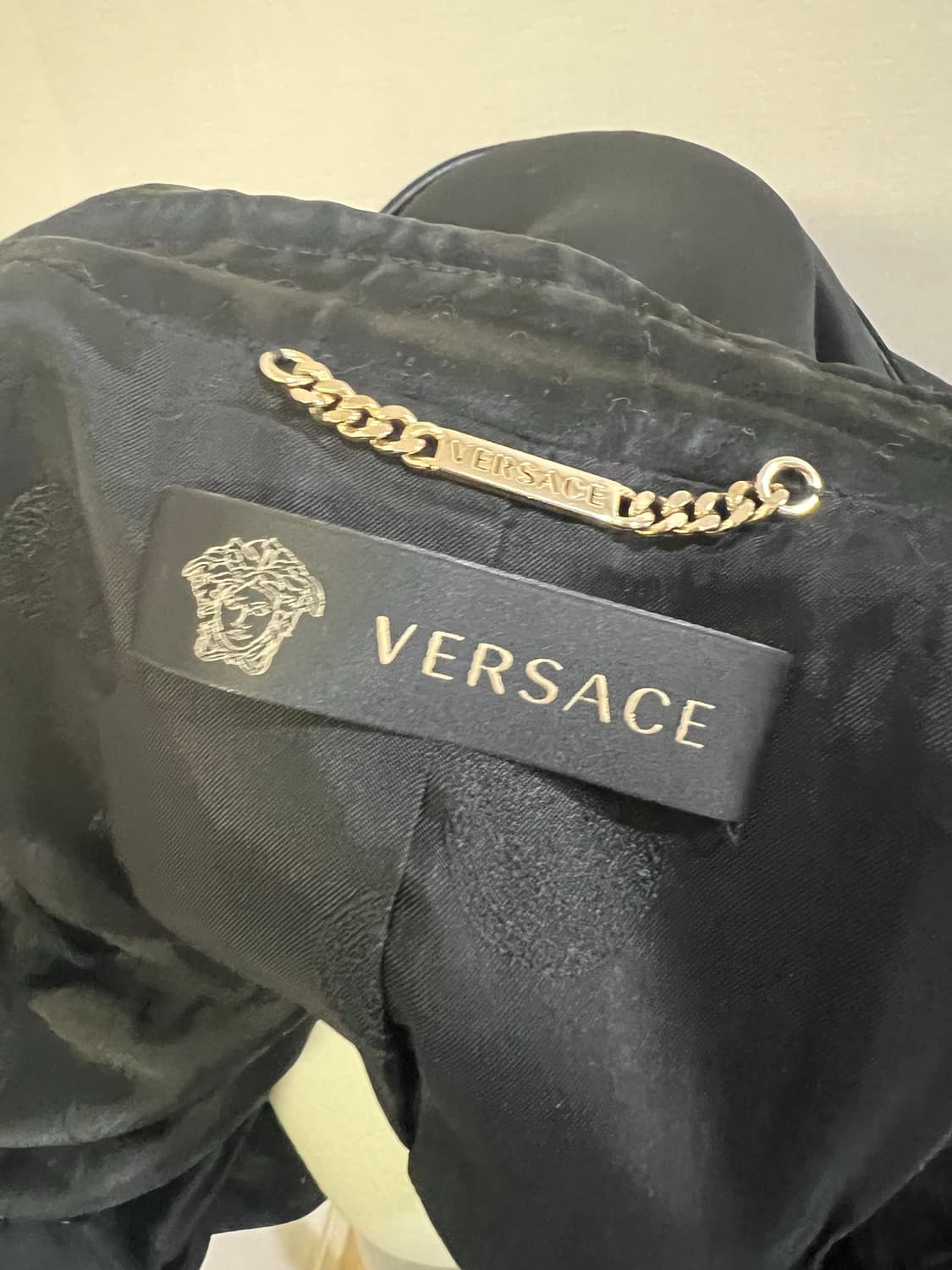 Versace 베르사체 블랙 트렌치 38 상품이미지5