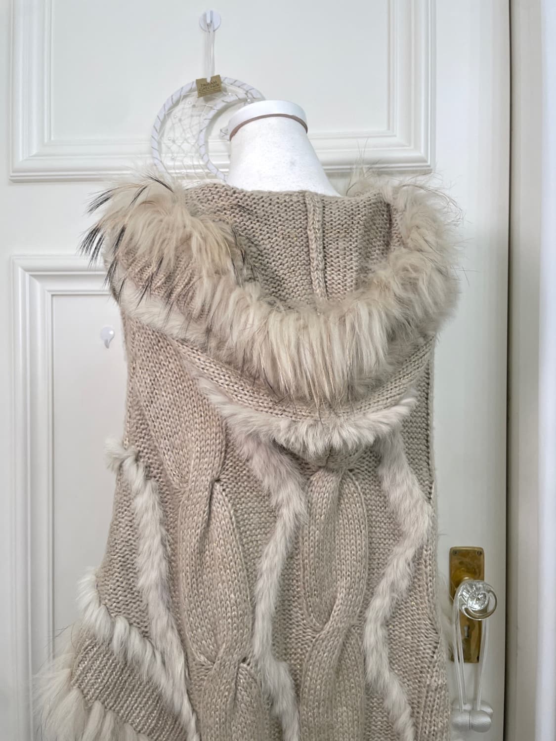 beige rabbit fur hoodie cape 상품이미지4