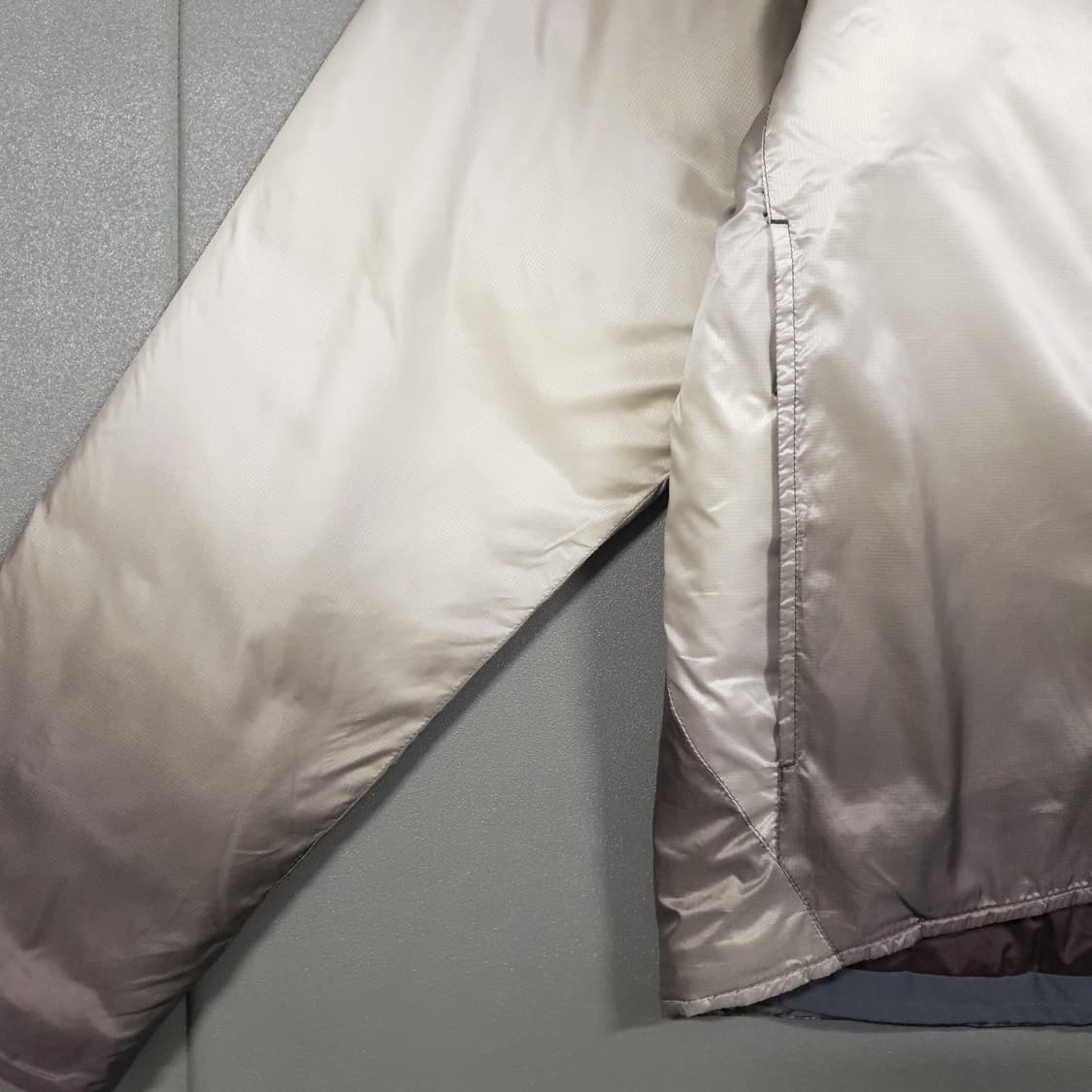 100) 나이키 ACG 어시메트릭 사선 지퍼 아카이브 패딩 자켓 상품이미지4