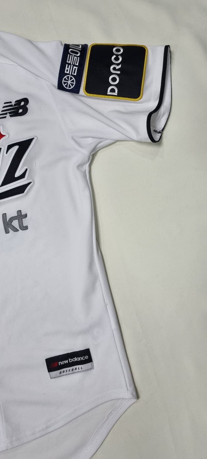 KT 위즈 홈 에센틱 강백호 유니폼 L _ 남성 상품이미지4