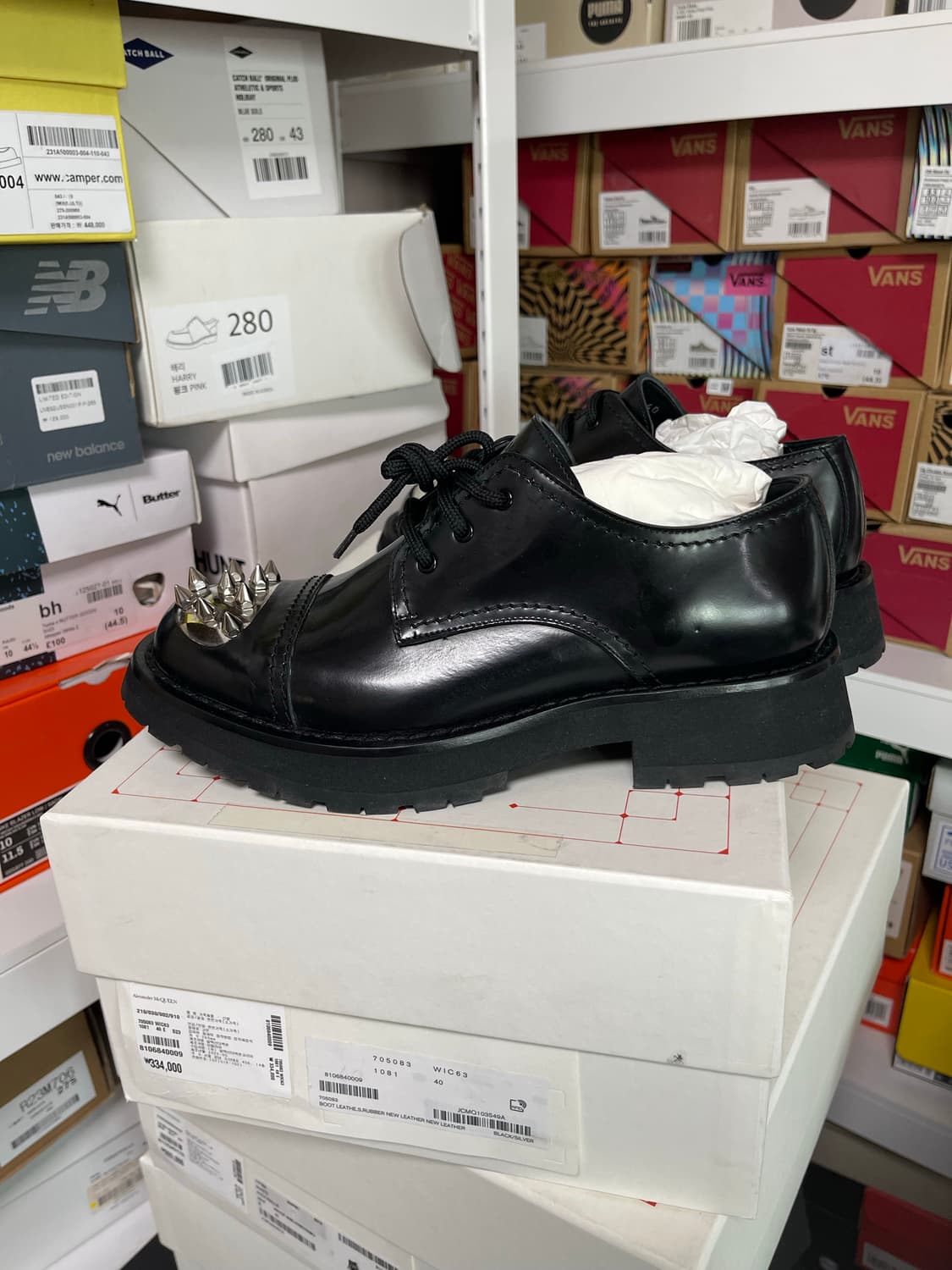 40)알렉산더맥퀸 스터드 블랙 더비슈즈 상품이미지3