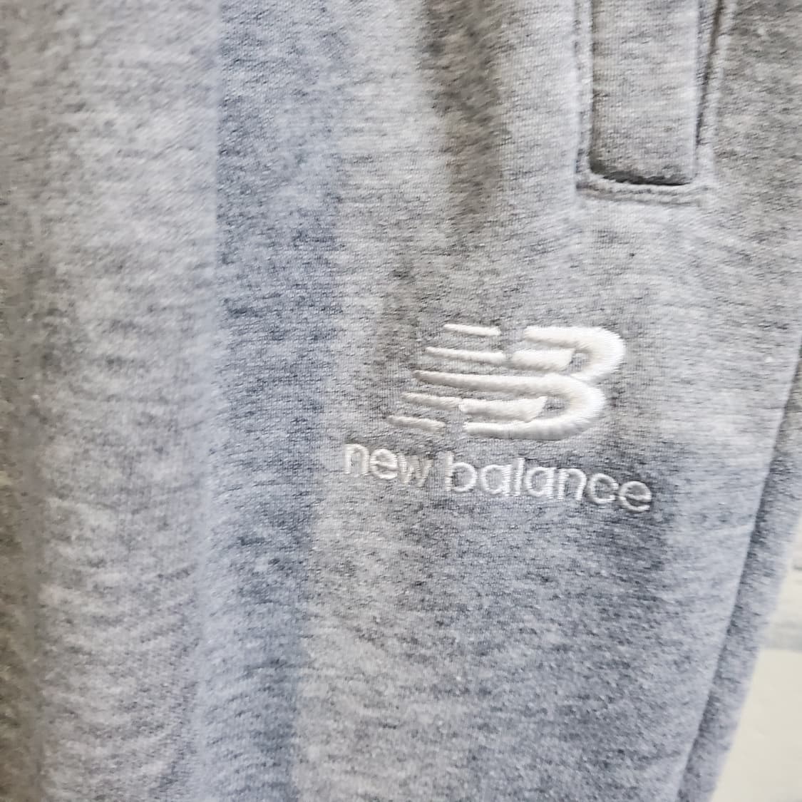 뉴발란스 회색 트레이닝 바지  상품이미지3