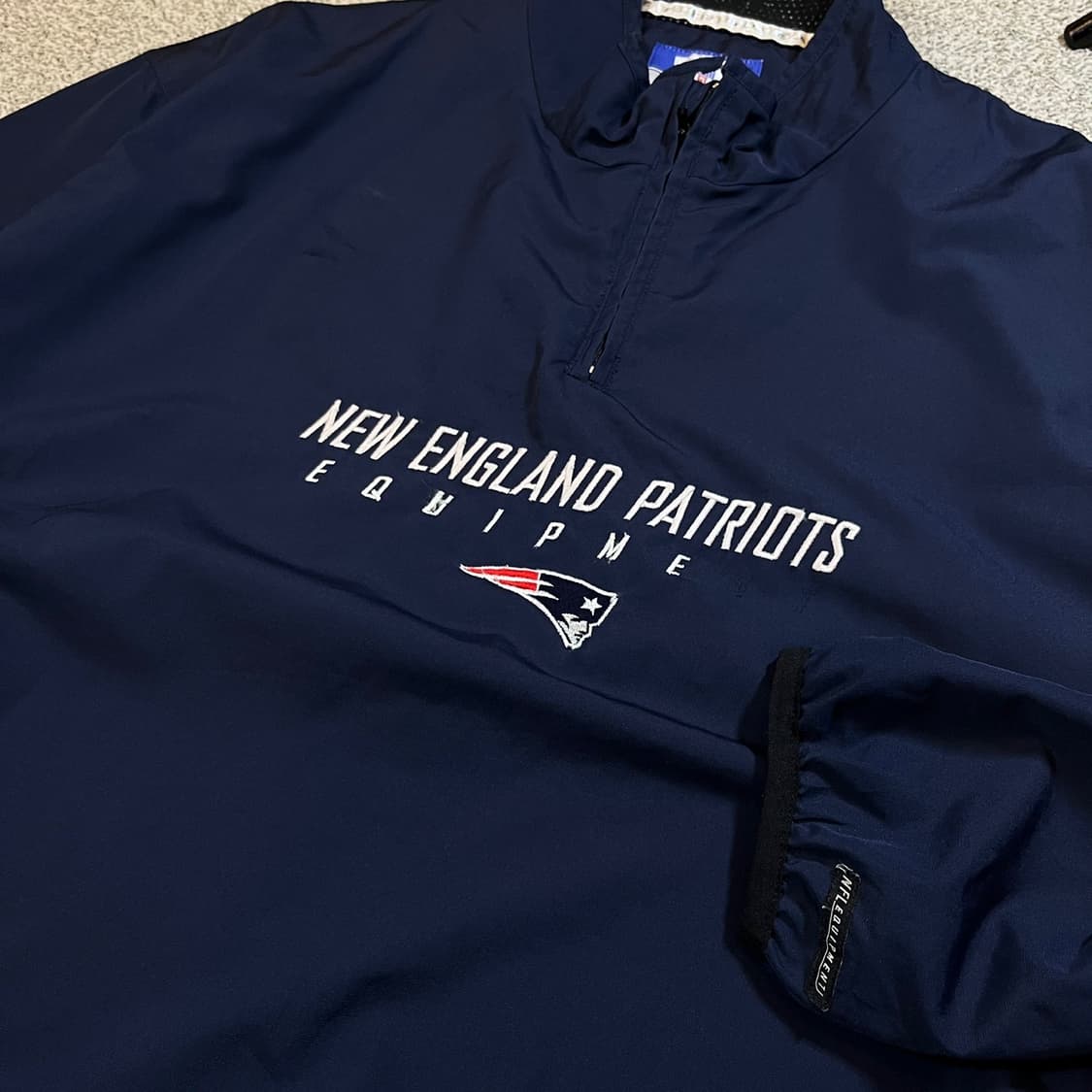 리복 x NFL 올드스쿨 패트리어츠 바람막이 웜업 상품이미지2