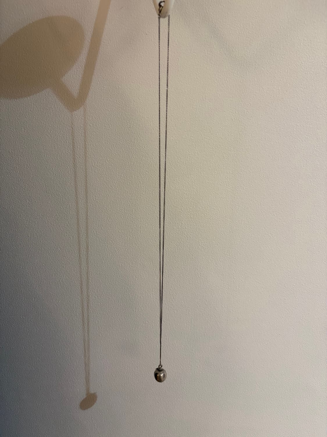 언더커버 사과목걸이 상품이미지1