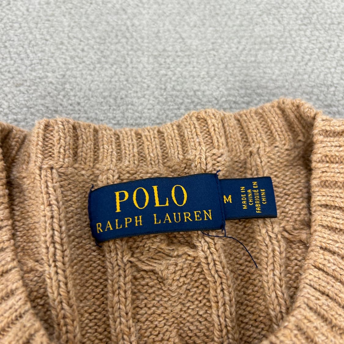 폴로 베이지 꽈배기 니트 상품이미지2