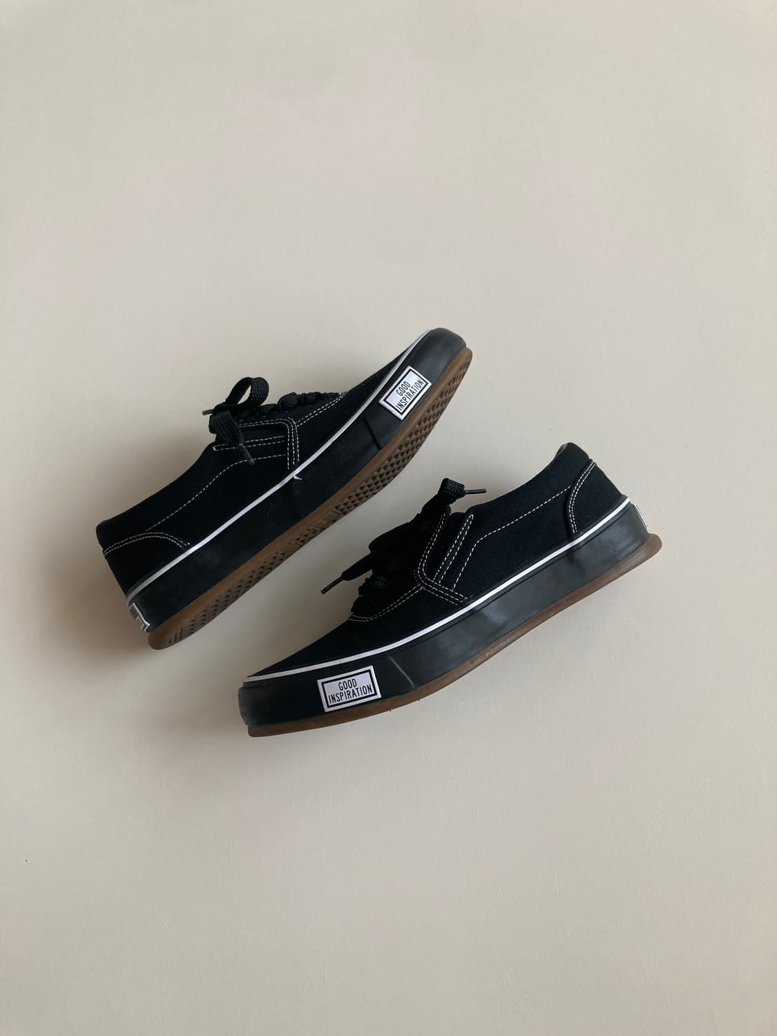 X GU Low sneakers 상품이미지1