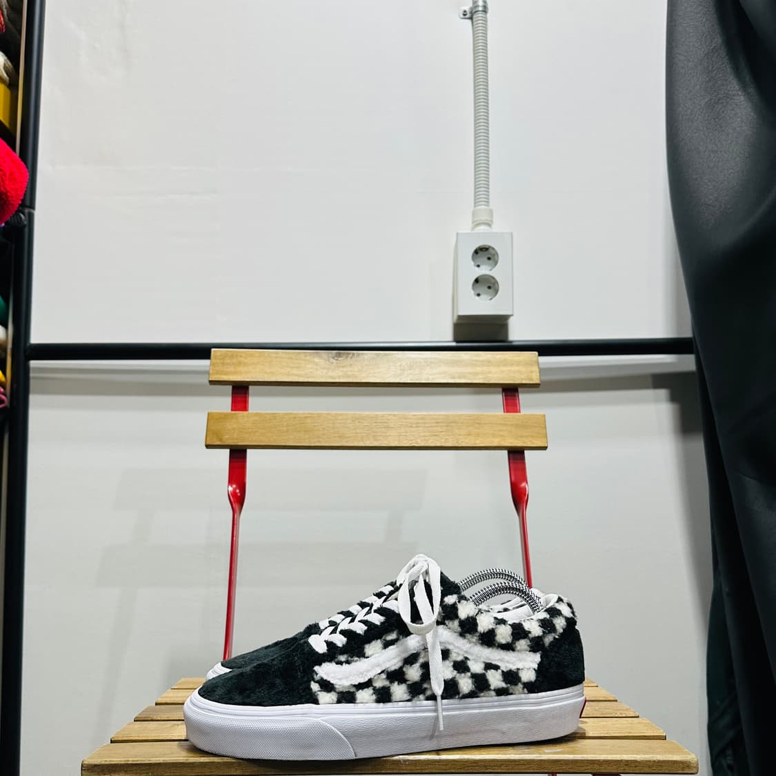 260) 반스 운동화 남성 남자 올드스쿨 체커보드 퍼 블랙 화이트 상품이미지3