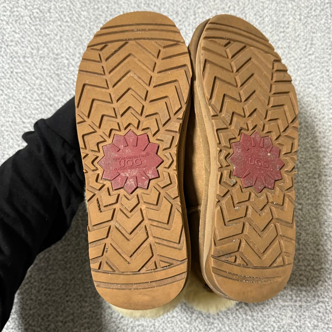 [정가 15만원] UGG OZWEAR 어그 부츠 245 상품이미지8