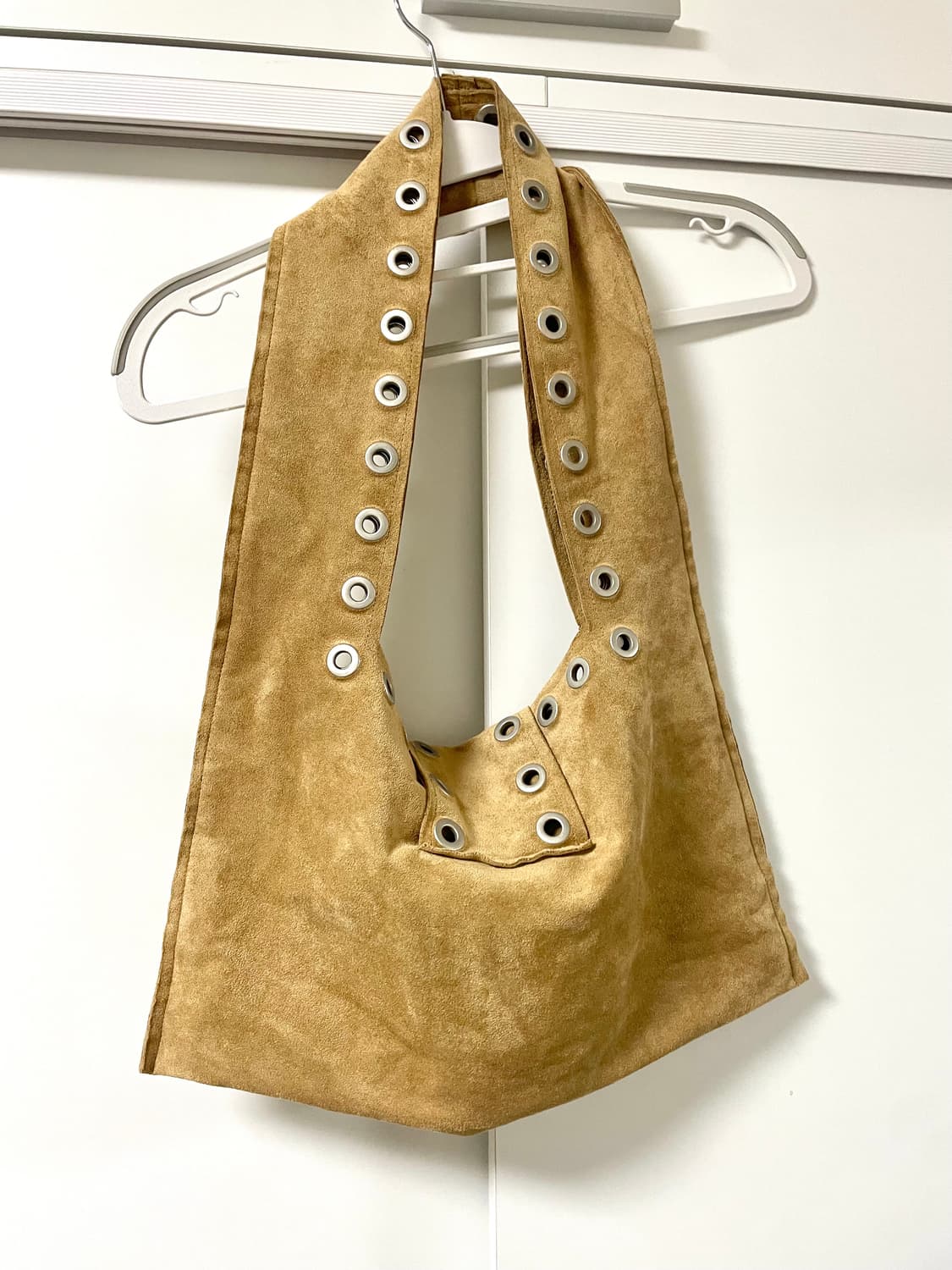 폴리수엠 아일렛 스웨이드 숄더백 상품이미지6