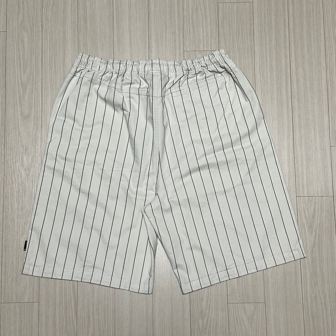 stussy brushed beach shorts bone stripe 상품이미지3