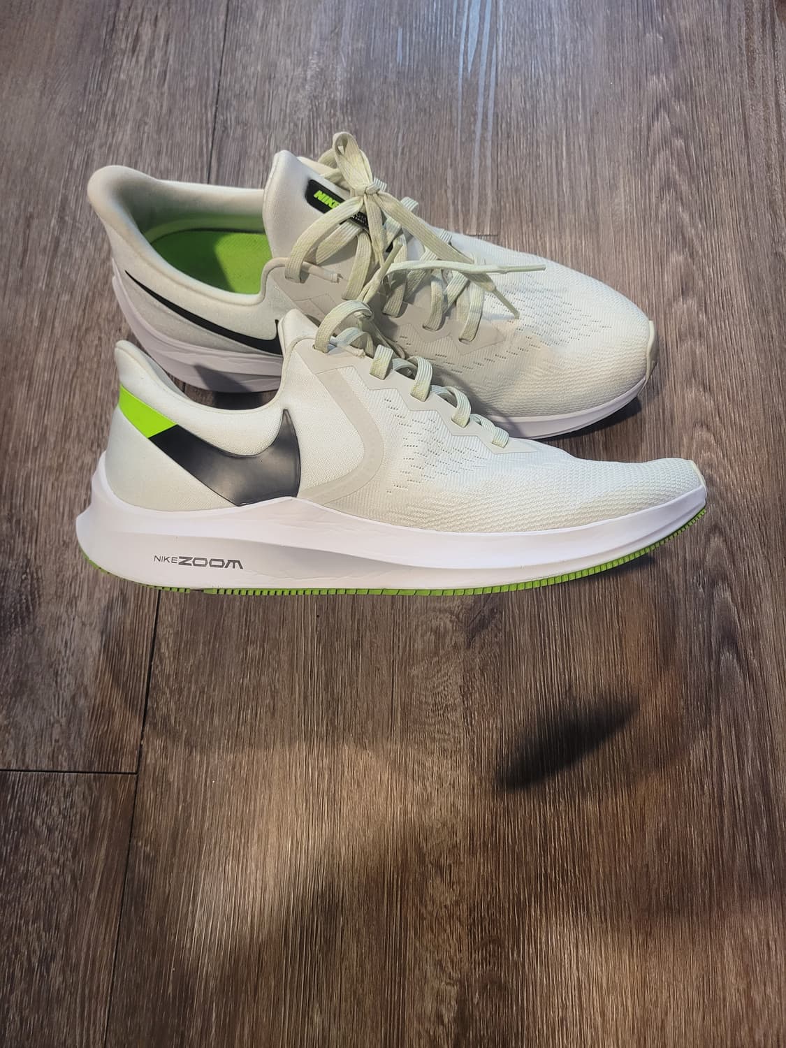 나이키 줌 윈플로6 런닝화 흰색 280mm 상품이미지2