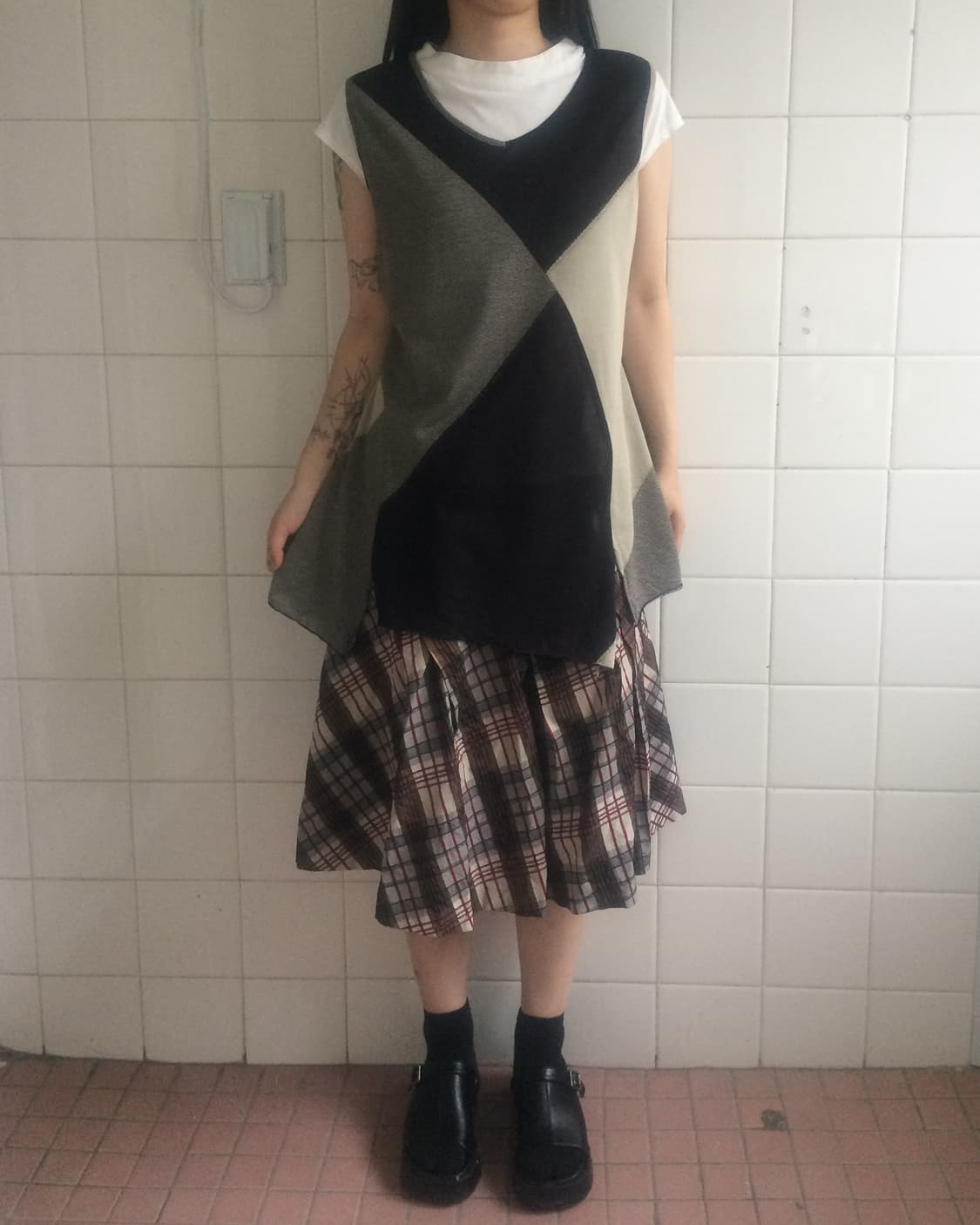 Pattern point unbalanced sleeveless 상품이미지1