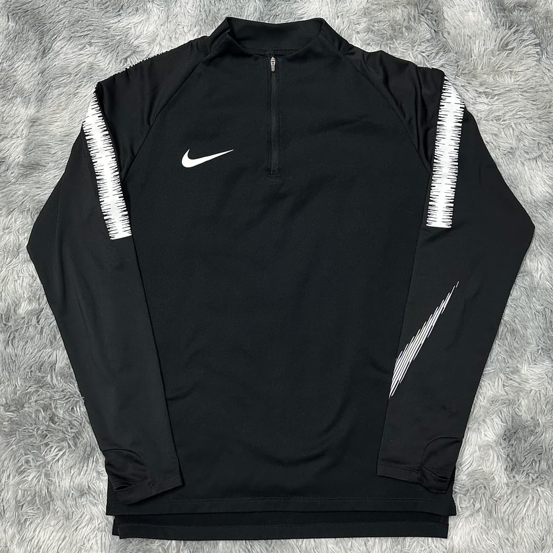 나이키 빅로고 드릴탑 블랙 XL 상품이미지1