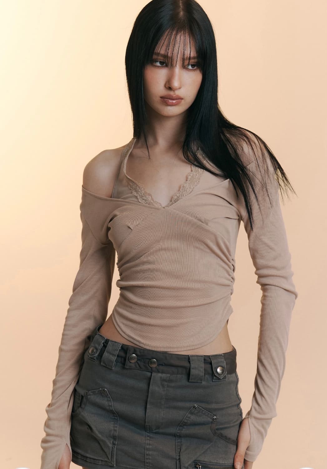 플노팔 Amelia Lace Halter Long Sleeve Top 상품이미지1