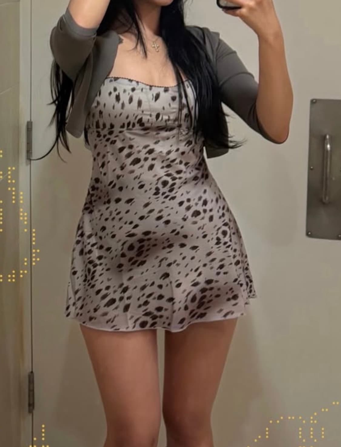Frankies bikinis X jennie 스칼렛 새틴 미니원피스 상품이미지4