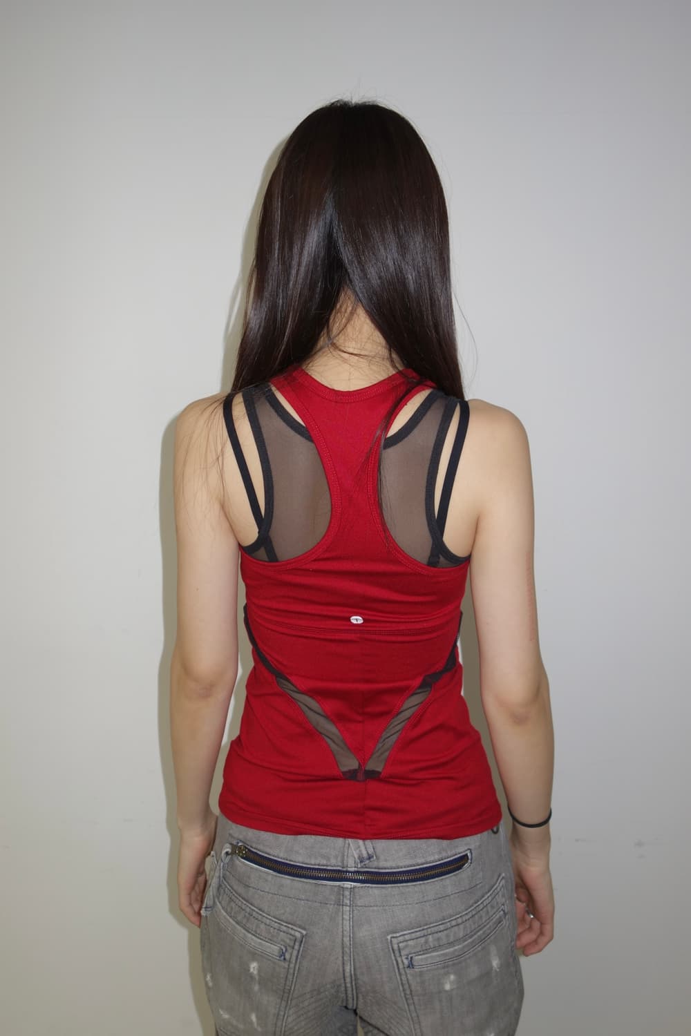 래드 메쉬 슬리브리스 상품이미지1