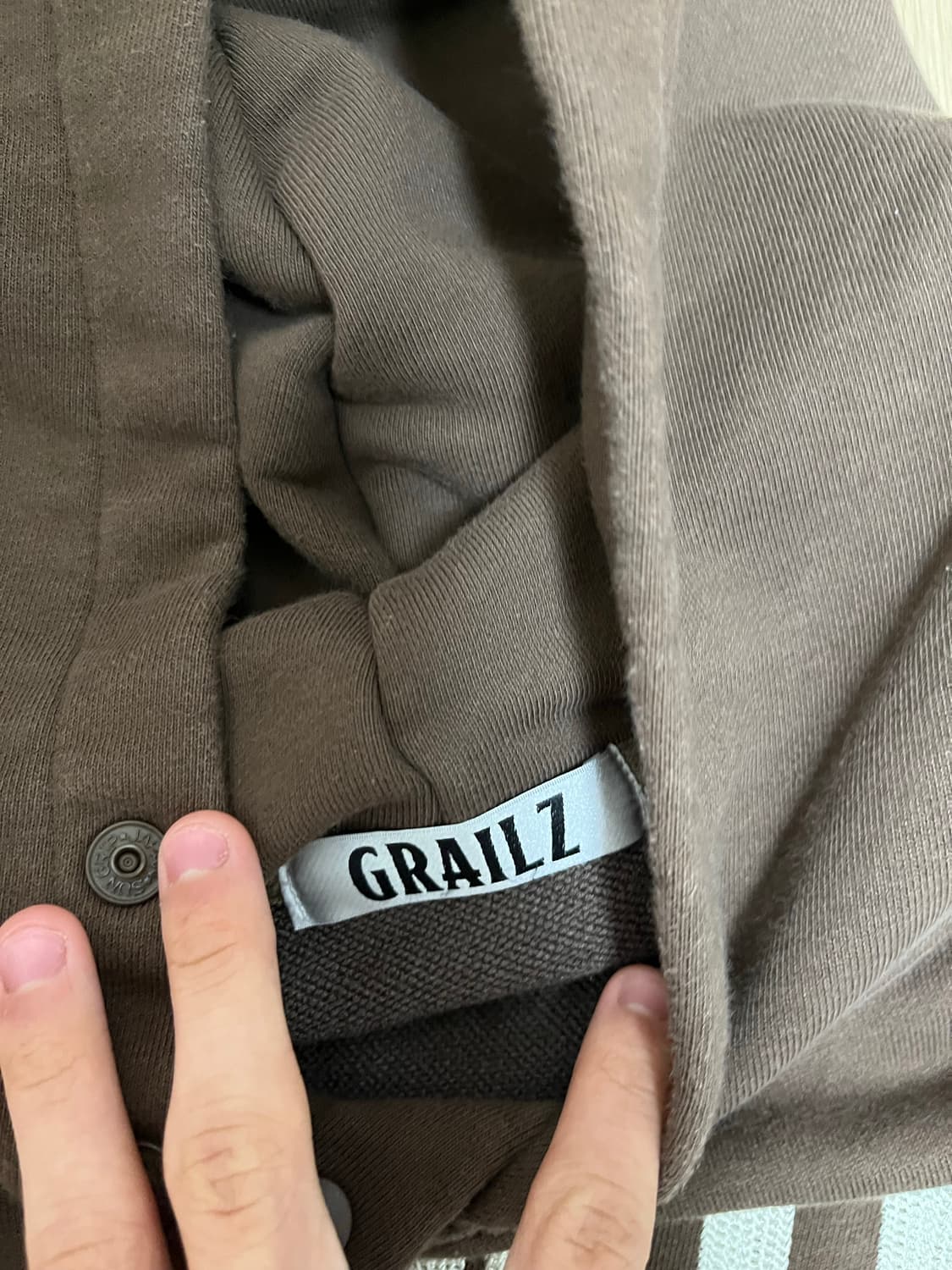 그레일즈 후드티 상품이미지3