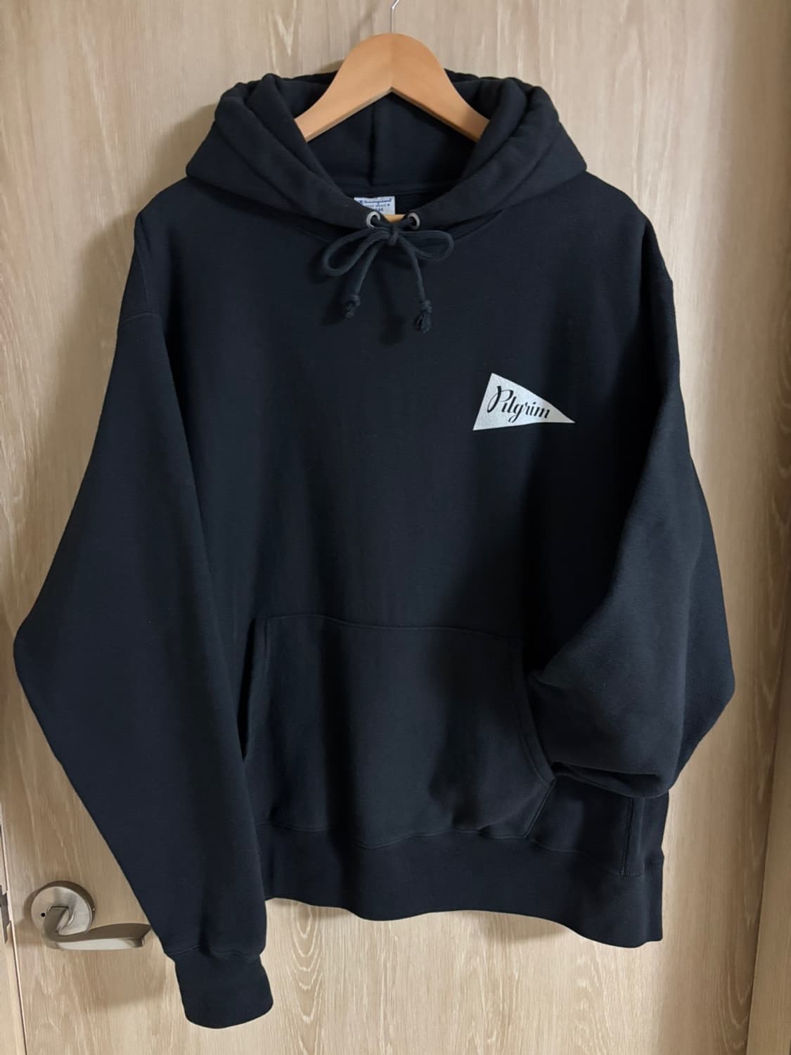 필그림 Pilgrim x Champion 리버스위브 후드 블랙 XL 상품이미지1