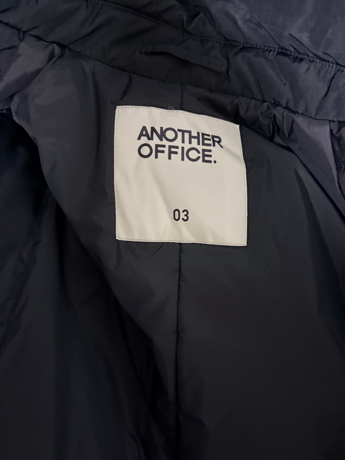  어나더오피스 Control Insulation Jacket  상품이미지2