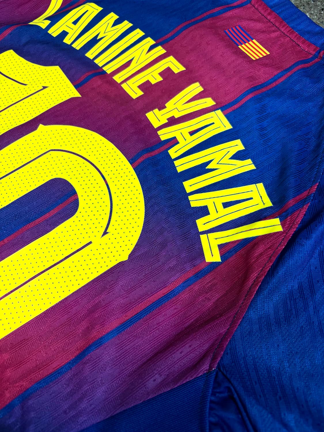 25/26 바르셀로나 홈 라민 야말 어센틱 상품이미지2