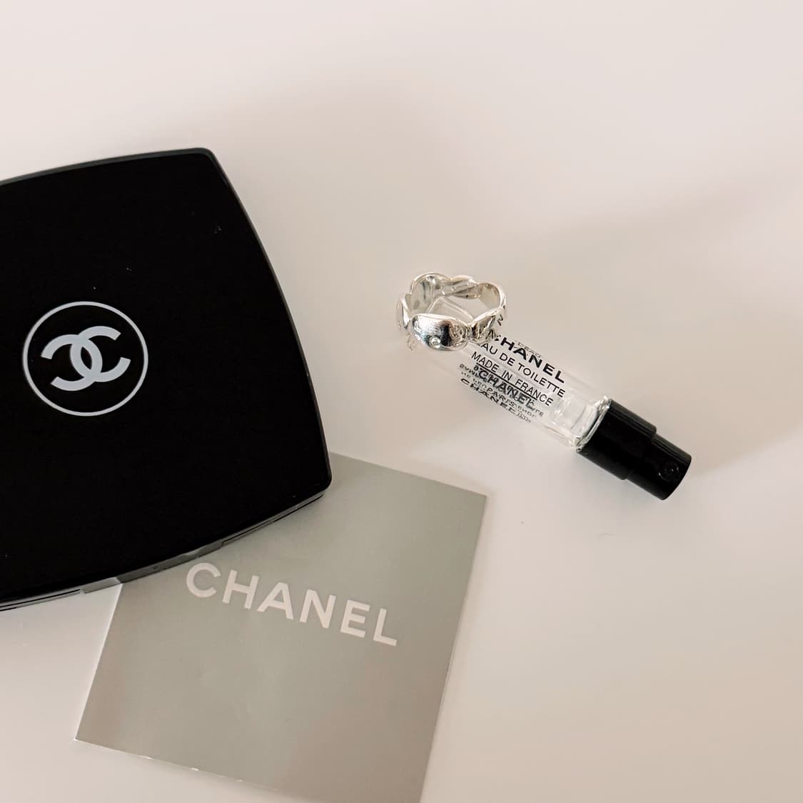 빈티지 샤넬 실버 카멜리아 반지 상품이미지1