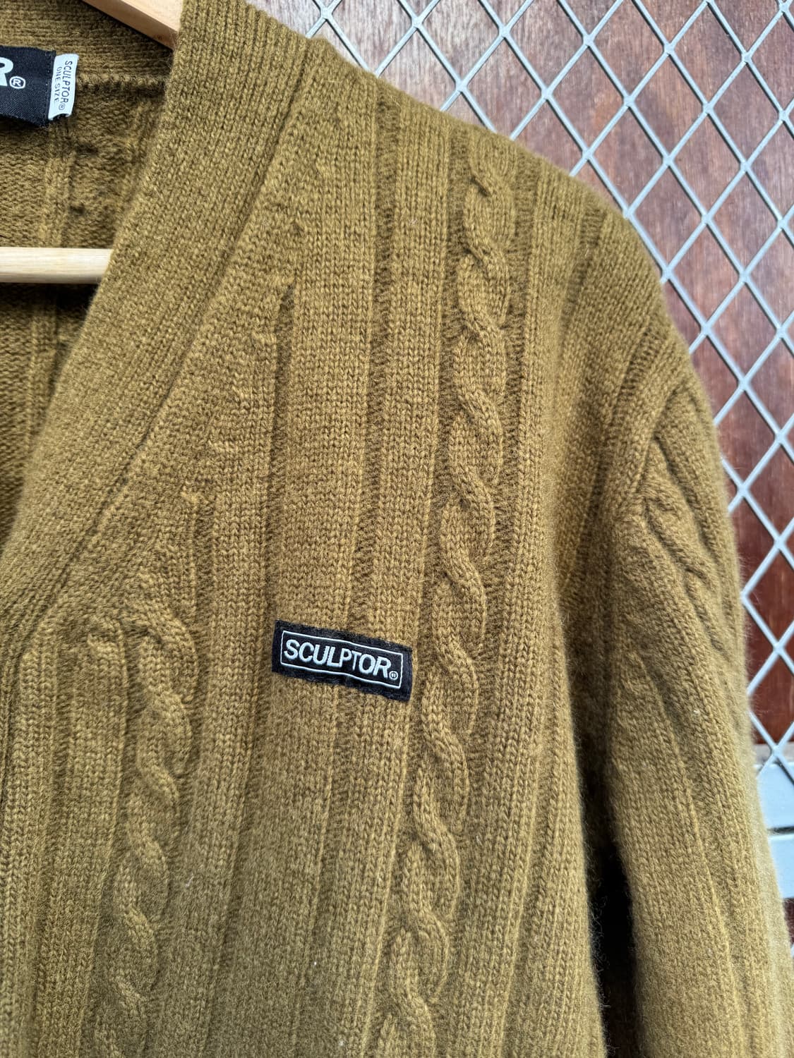 Sculptor 스컬프터 케이블 꽈배기 크롭 울 니트 가디건 상품이미지3