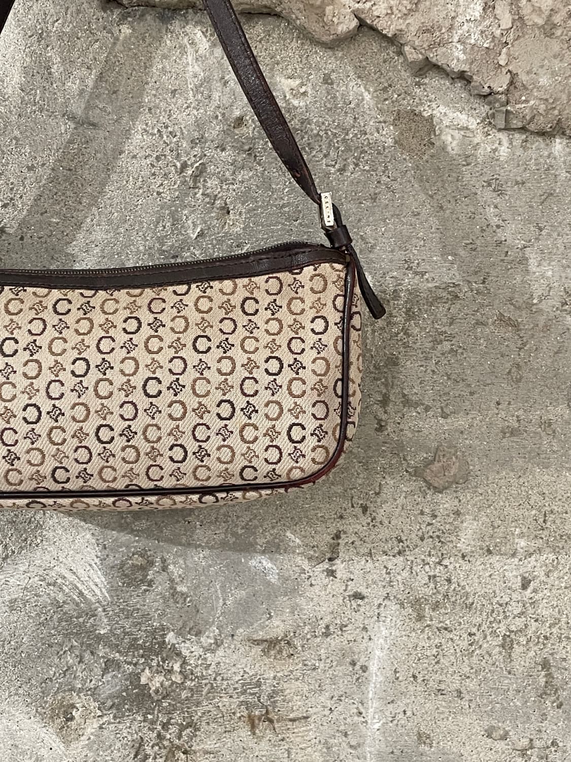 올드 셀린느 라이트 베이지 마카담 미니 숄더백 상품이미지3