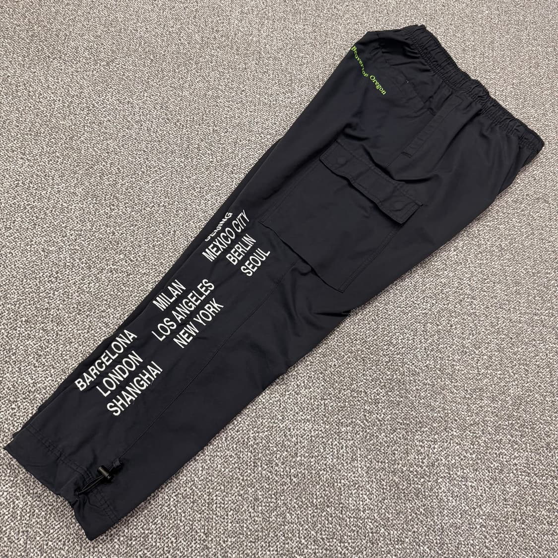 M 나이키 월드투어 시티 자수 우븐 조거 카고 팬츠 바지 상품이미지3