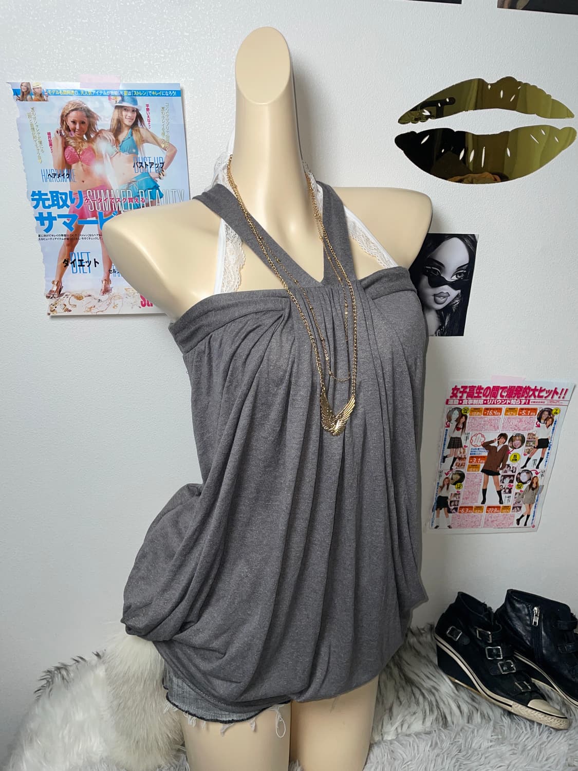 오네갸루 그레이 홀터 원피스 탑 상품이미지1