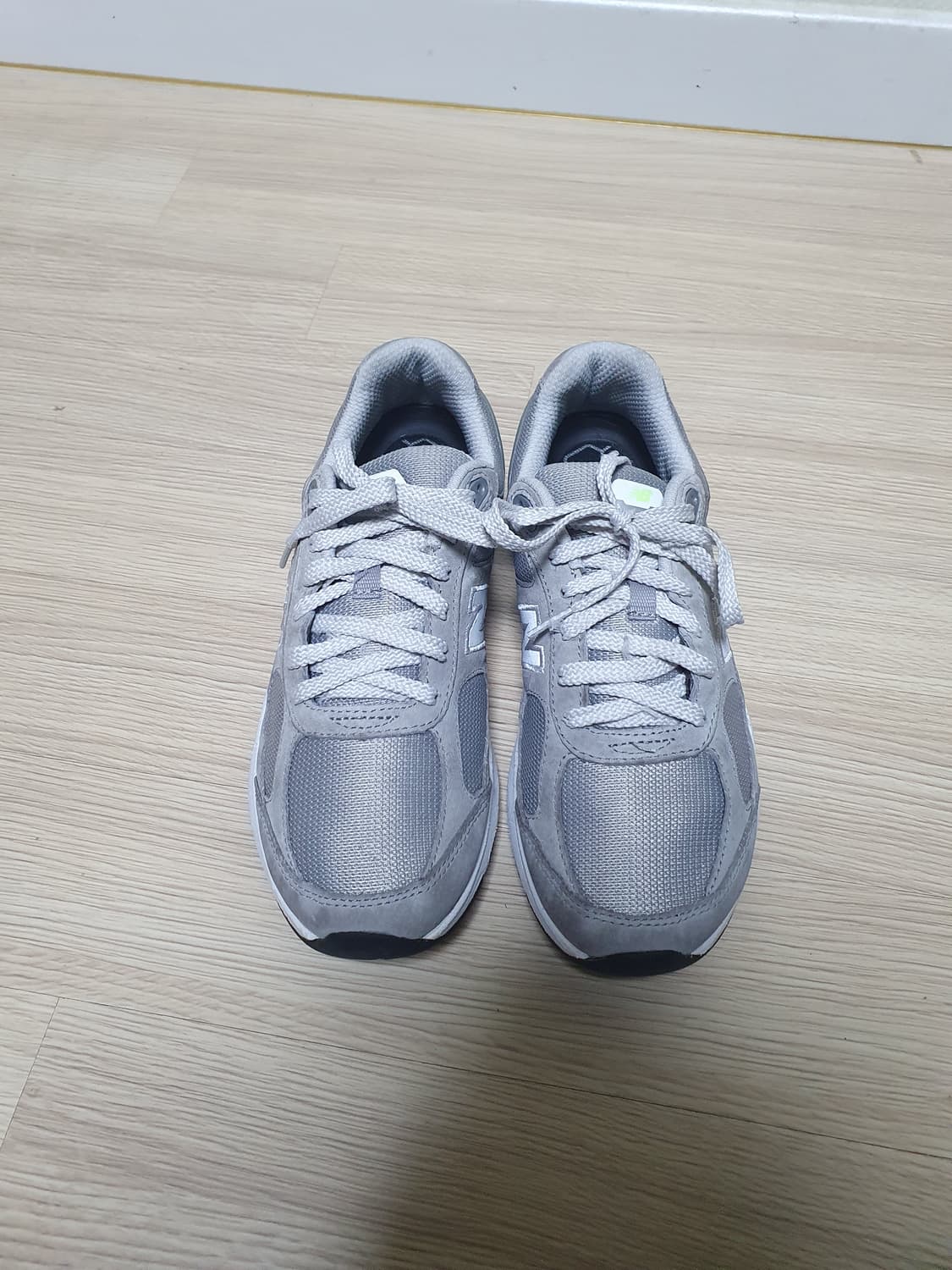 뉴발란스 1880 프레쉬폼 운동화 250 상품이미지3