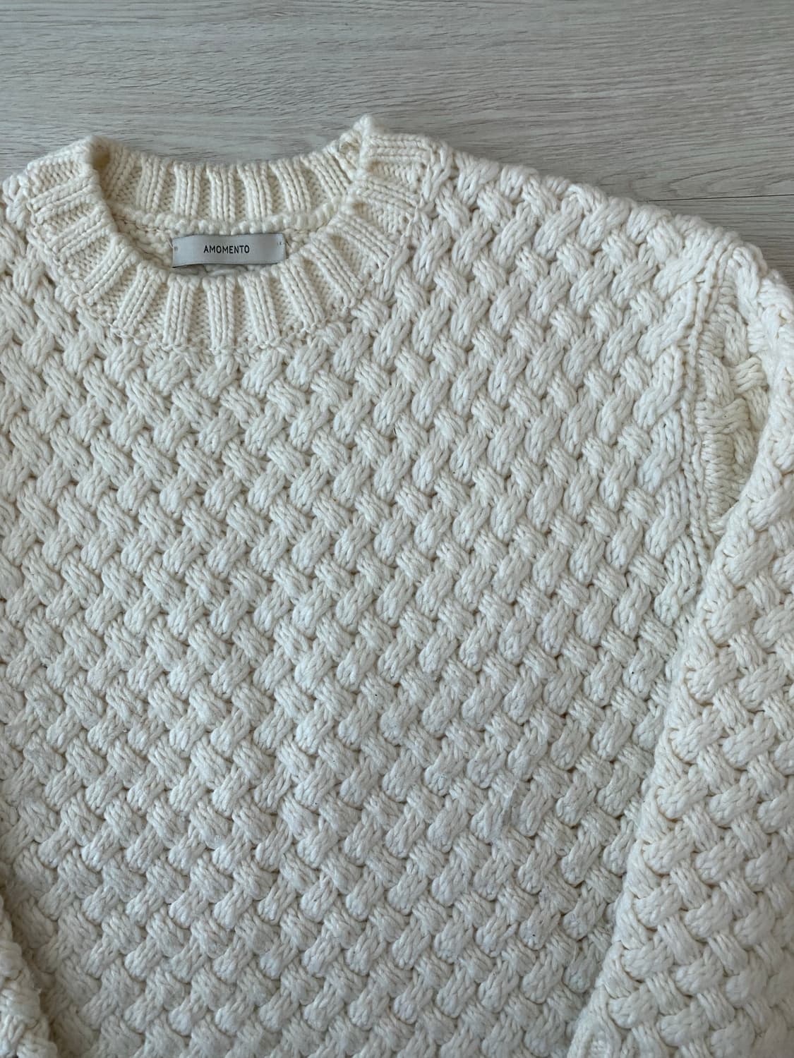 아모멘토 니트 상품이미지2