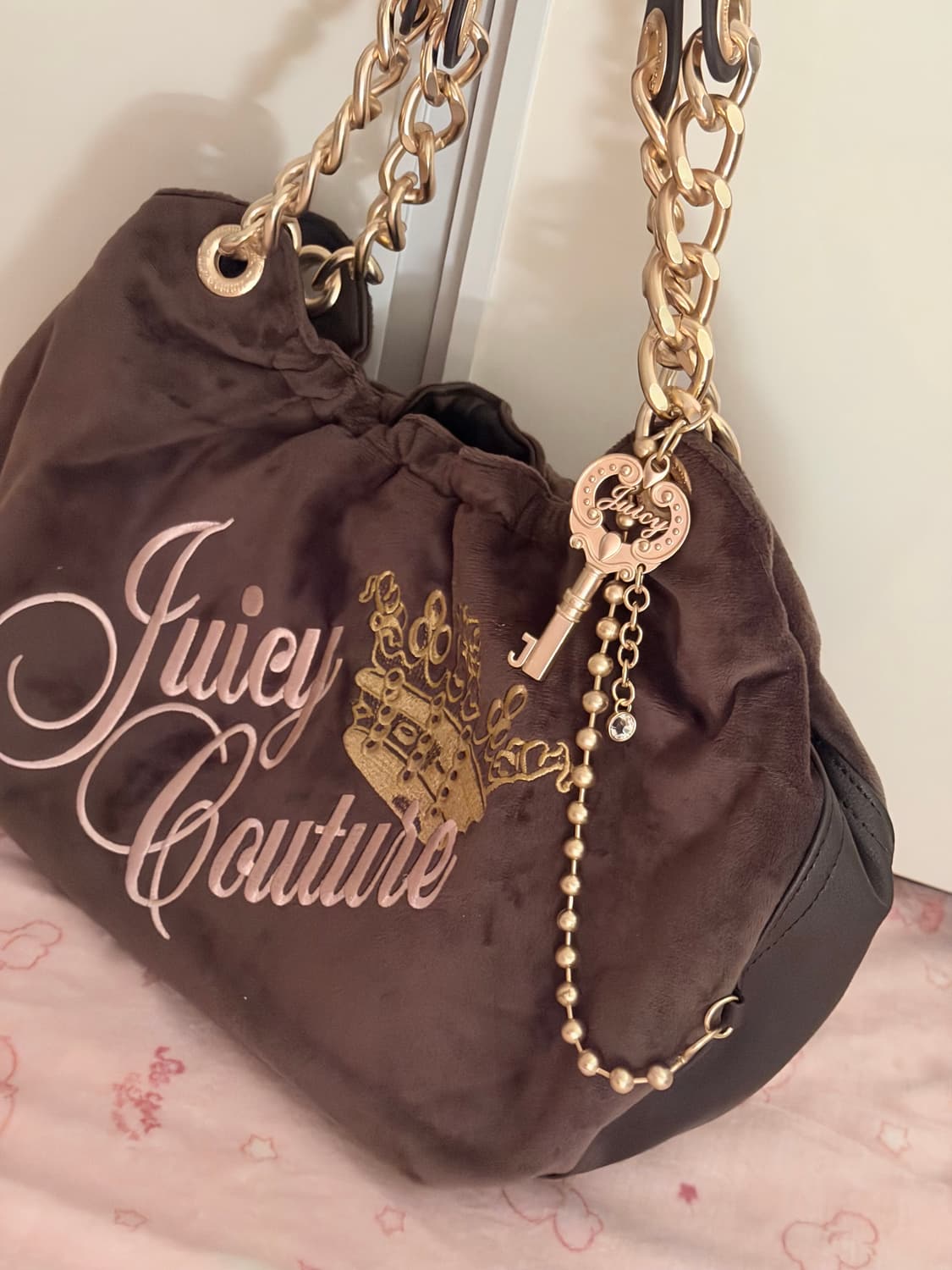 대대장) 쥬시꾸뛰르 브라운 벨벳 체인 호보백 빈티지 상품이미지2