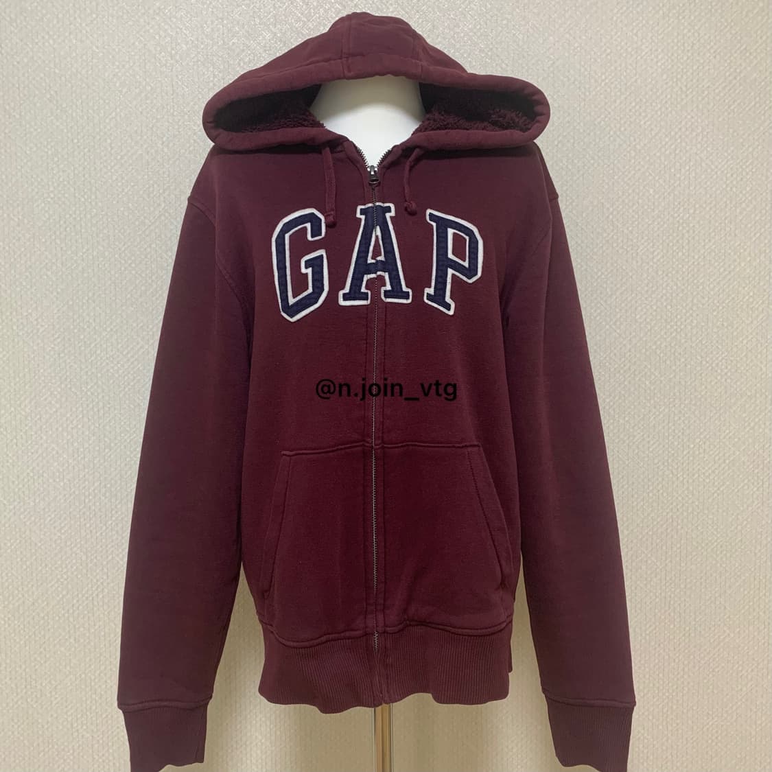 갭 버건디 양털 후드집업 상품이미지1