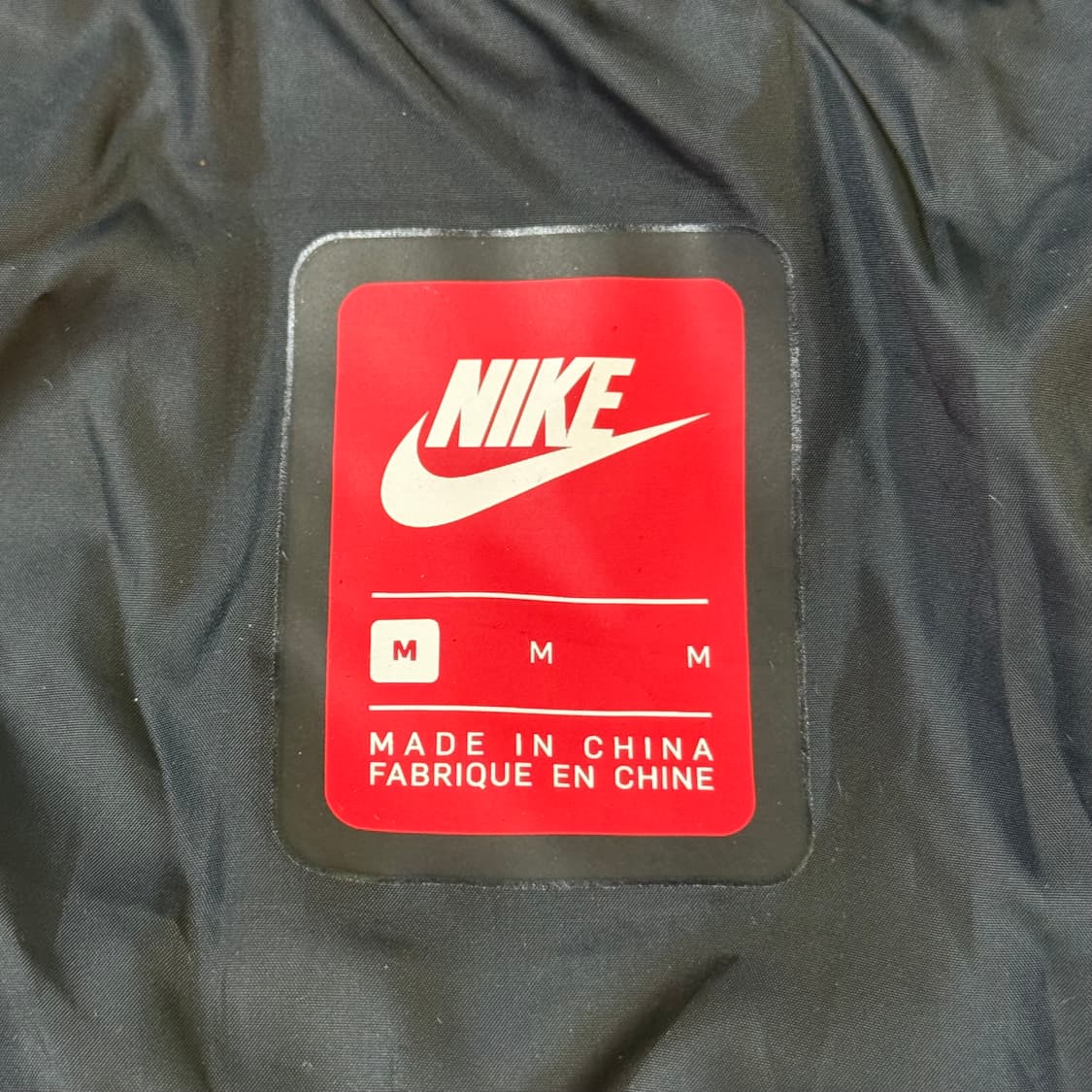 [정가 23만원] 나이키 우먼스 패딩 M 상품이미지9