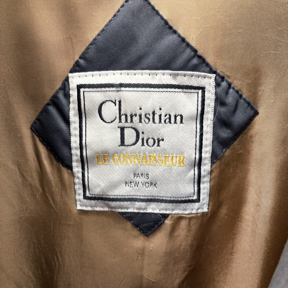 크리스찬 디올 트렌치 코트 더블 브레스트 견장 디테일 레귤러핏 상품이미지7