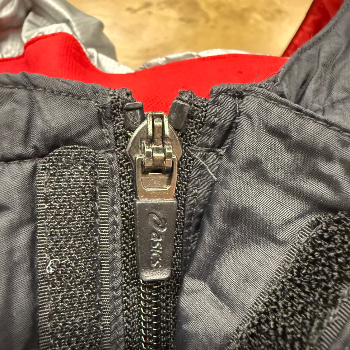 [정품/105] 아식스 블랙 바람막이 후드 자켓 b18 상품이미지8