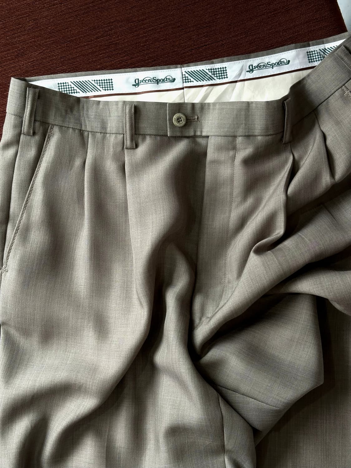 Light woven 2 pleats trouser 상품이미지1