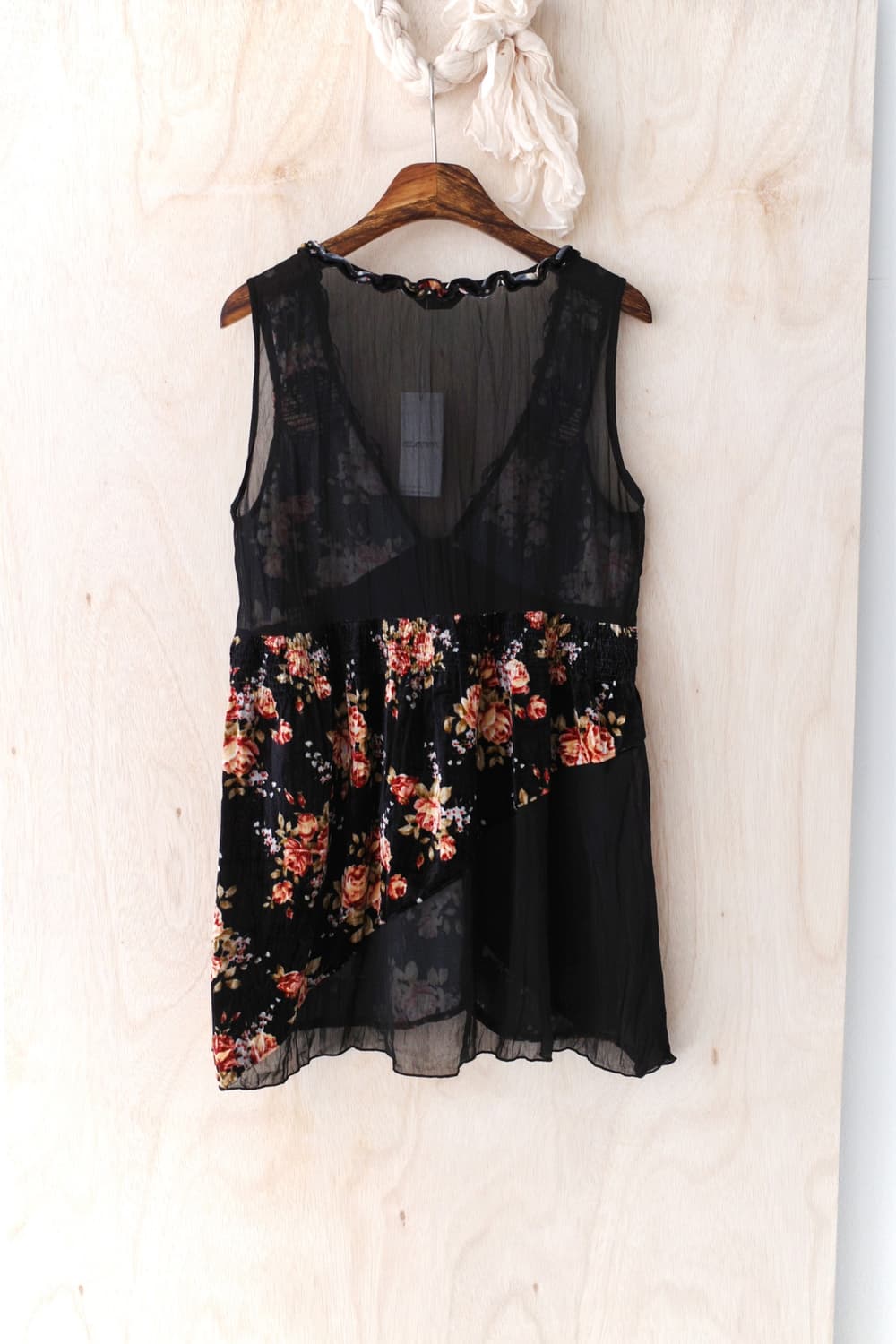 see-through flower sleeveless 상품이미지2