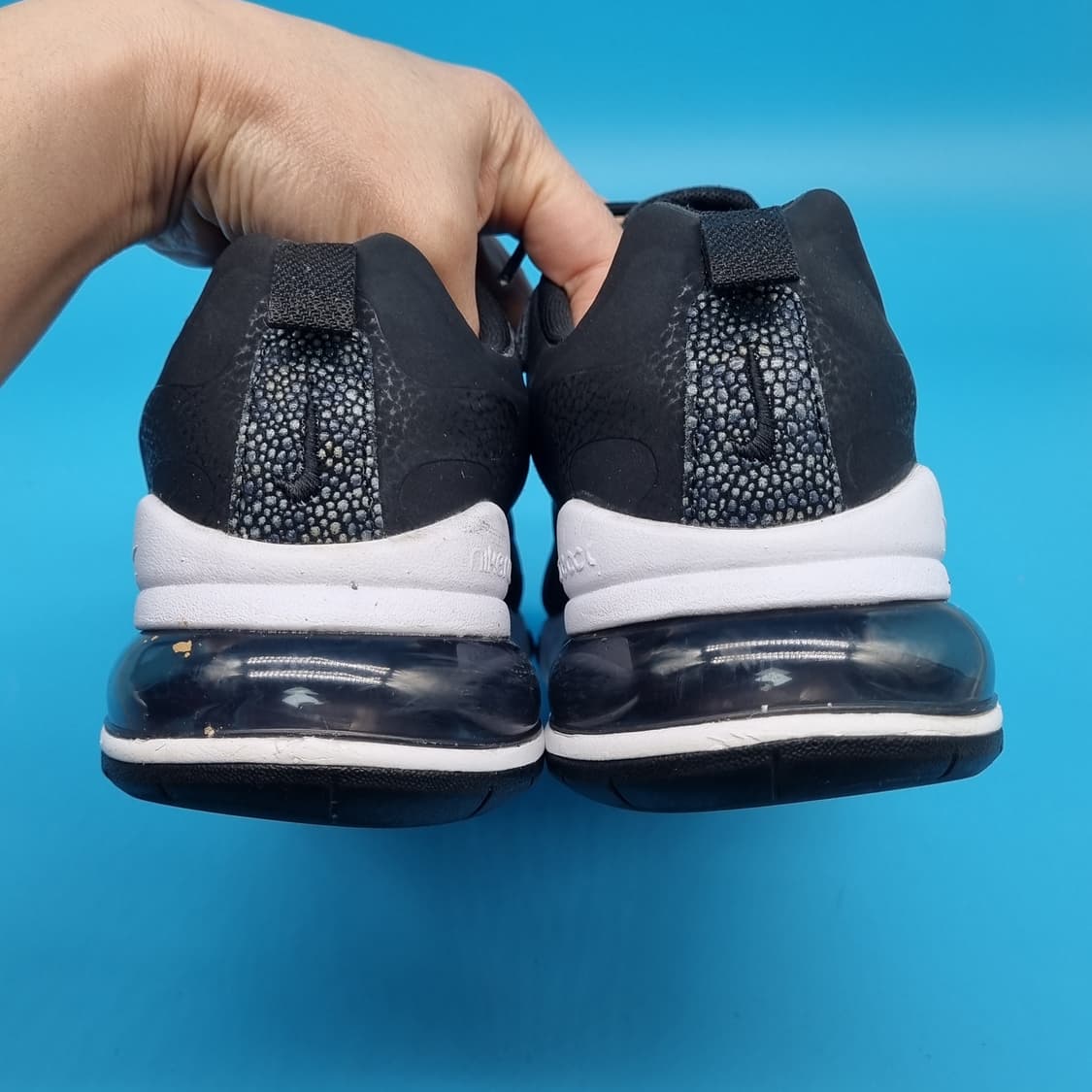 o 나이키 에어맥스270 리액트 운동화 245 상품이미지4