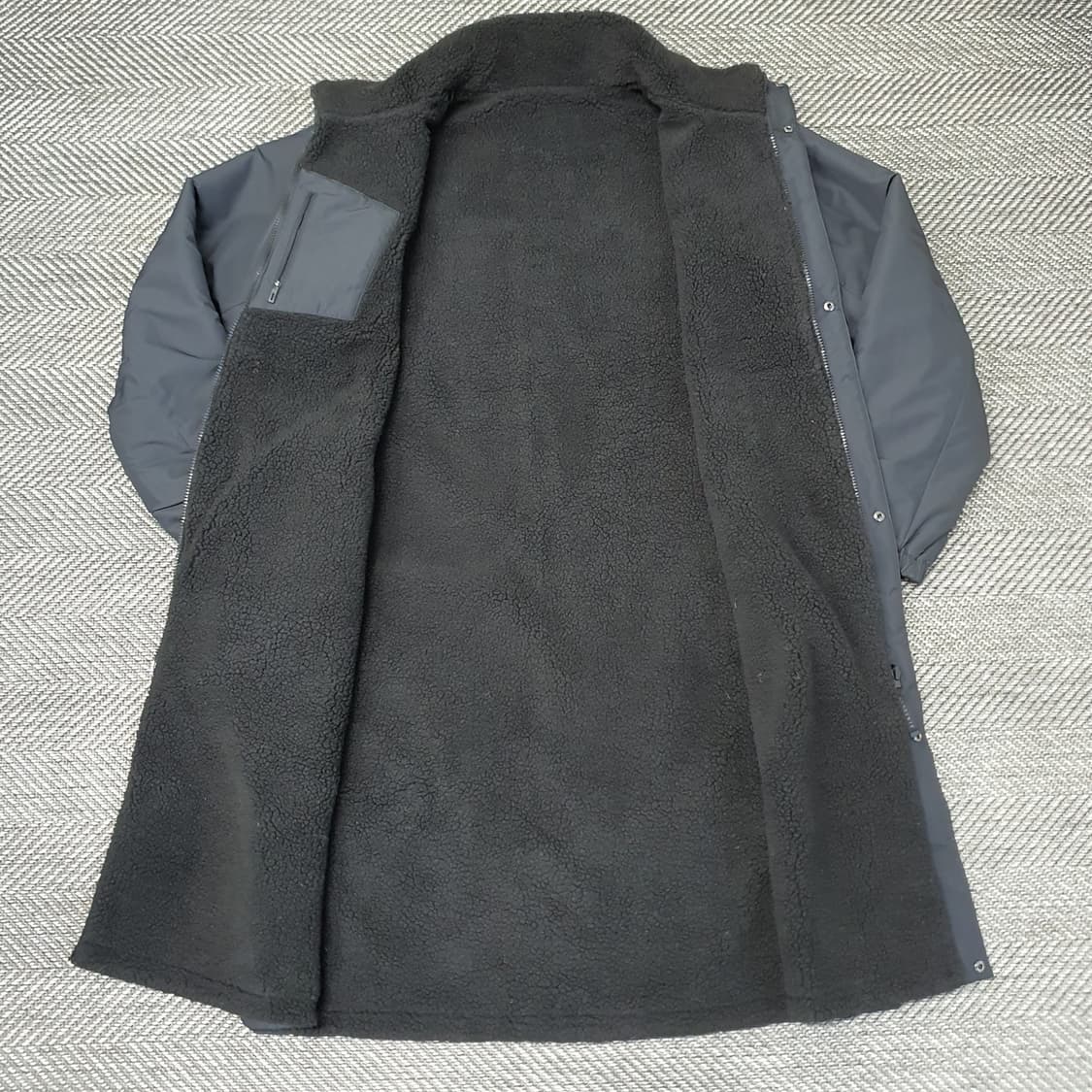 데상트 리버시블 벤치 양면 코트 자켓 남자105 상품이미지10