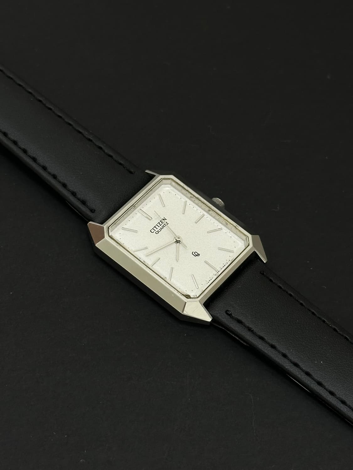 시티즌 탱크 쿼츠 시계 상품이미지5