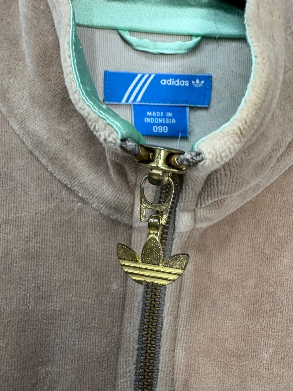 아디다스 벨벳 트랙탑 집업자켓 A3032 상품이미지4