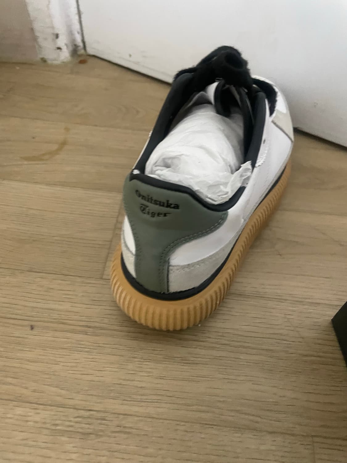 오니츠카타이거 멜리시티 화이트/라이켄그린 240 상품이미지9
