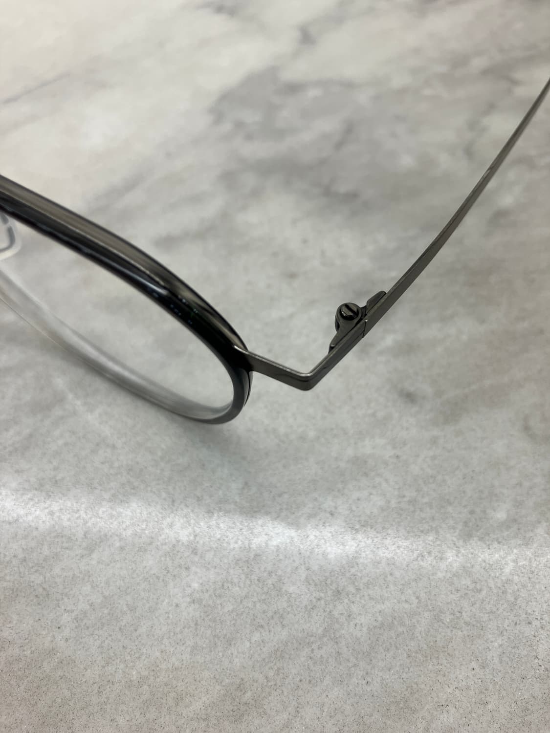 니로 NIRO 딥실버 차콜클리어 솔텍스 웰링턴 메탈테 안경 상품이미지2