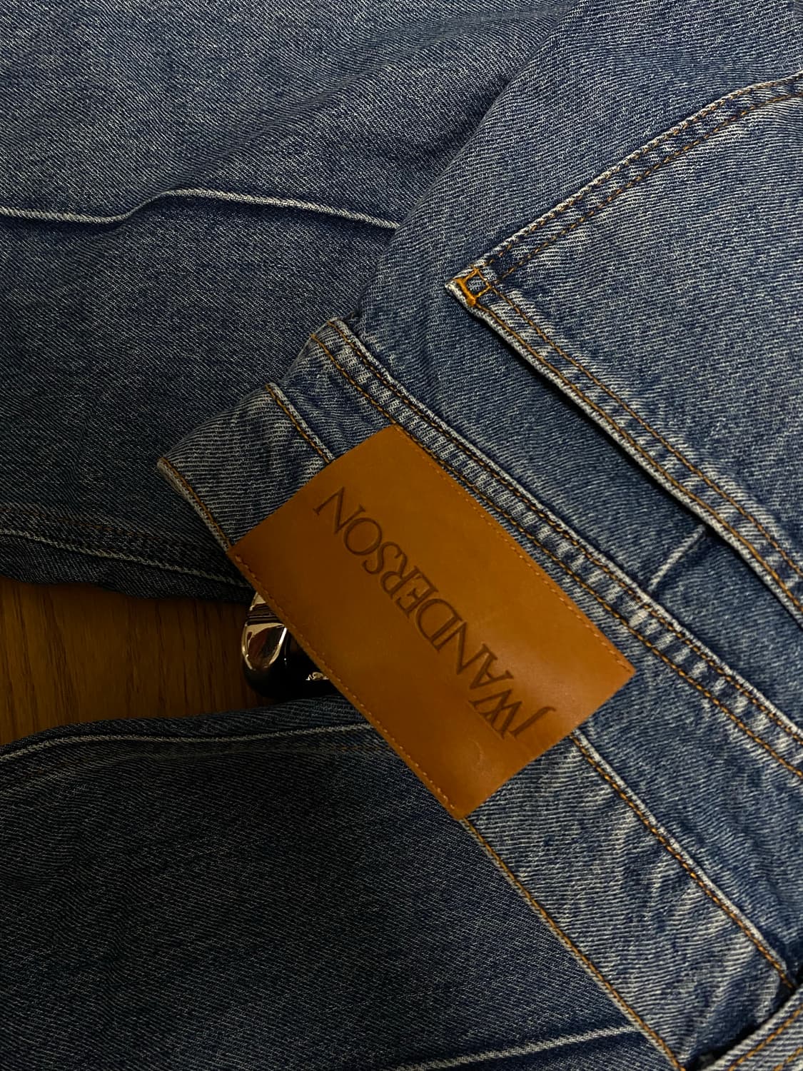 Jw anderson 볼드 체인 데님 상품이미지3