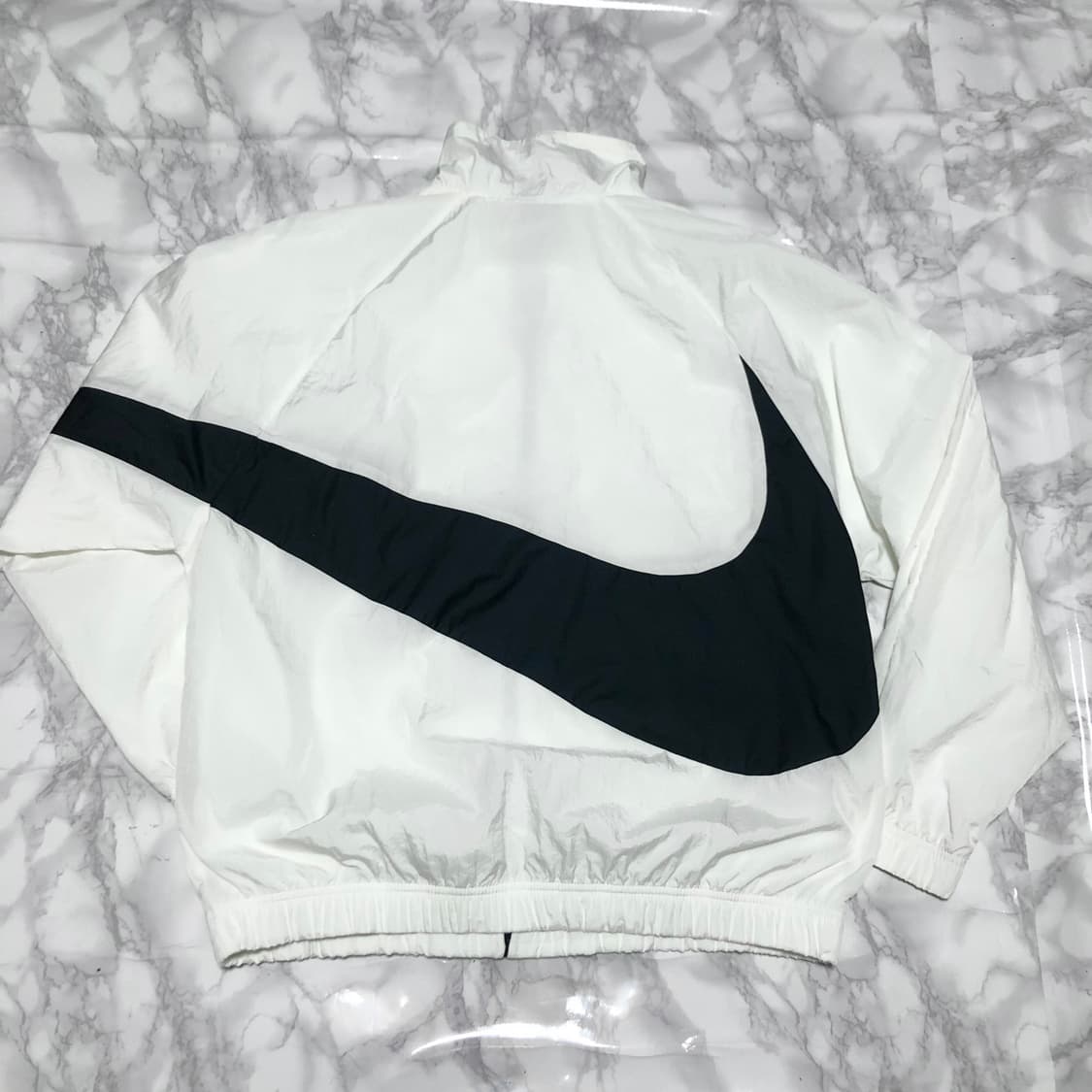 나이키 바람막이 자켓 오버핏 깔끔 빅로고 상품이미지3
