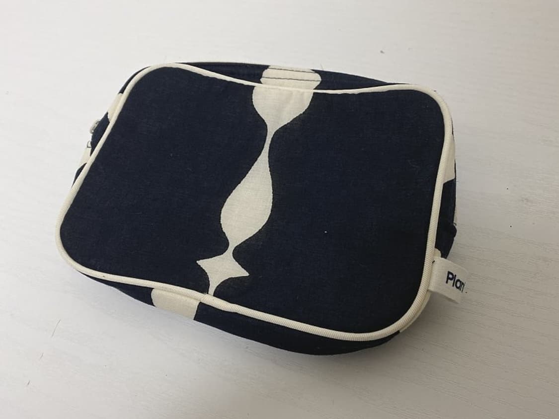 이세이미야케 플렌테이션 소가죽 숄더백 상품이미지9