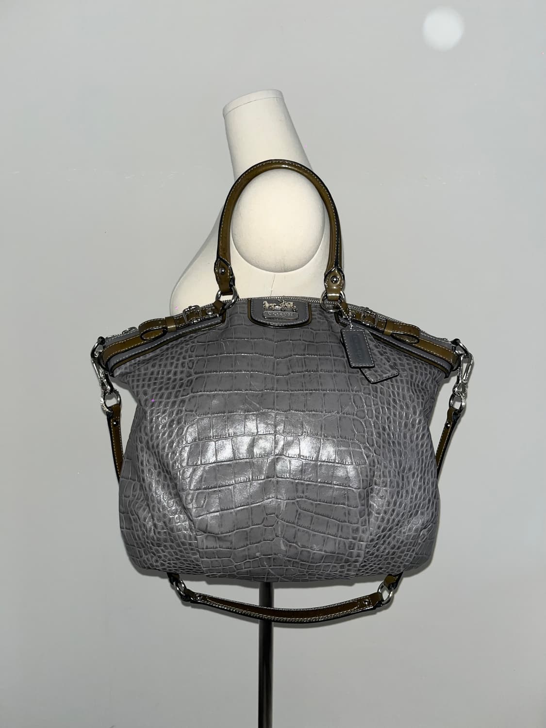  📦Coach gray leather shoulder bag 상품이미지1