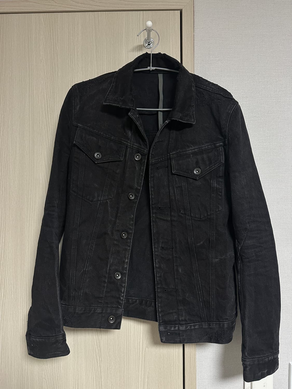 Kazuyuki Kumagai Attachment 데님 자켓 블랙 상품이미지1